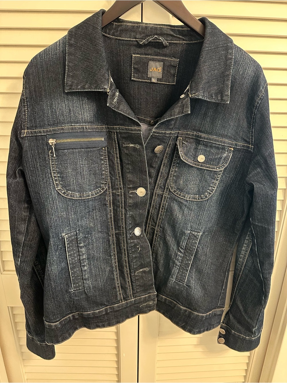 Jag Jeans Dark Wash Denim Jacket in Blue-Gray